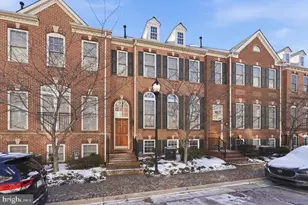 7976 Vigne Ct, Vienna, VA 22182 - Photo 2