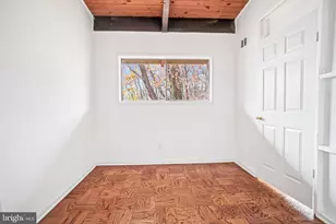 4333 Americana Dr, Annandale, VA 22003 - Photo 18