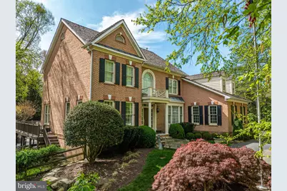 801 Olde Georgetown Court, Great Falls, VA 22066 - Photo 1
