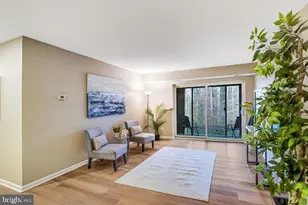 5825 Cove Landing Rd, Burke, VA 22015 - Photo 4