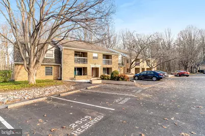 5825 Cove Landing Road #101, Burke, VA 22015 - Photo 2