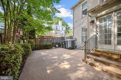 7526 Oldham Way, Alexandria, VA 22315 - Photo 38