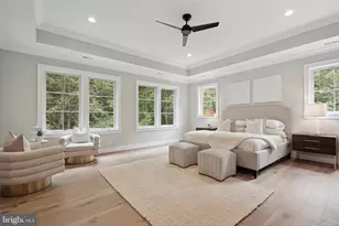 6523 Old Chesterbrook Rd, McLean, VA 22101 - Photo 12