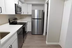 9681 Hagel Cir, Lorton, VA 22079 - Photo 8