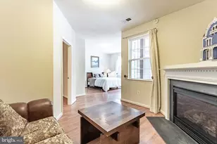 12153 Caldicot Ln, Fairfax, VA 22030 - Photo 38