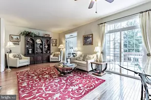 12153 Caldicot Ln, Fairfax, VA 22030 - Photo 26