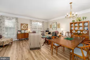 13082 Park Crescent Cir, Herndon, VA 20171 - Photo 18