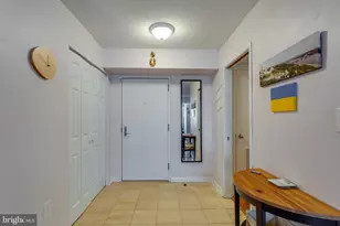 1808 Old Meadow Rd, McLean, VA 22102 - Photo 2