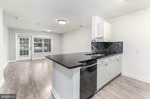 5573 Seminary Rd, Falls Church, VA 22041 - Photo 4