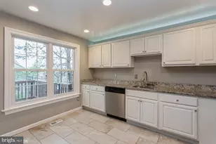 7092 Solomon Seal Ct, Springfield, VA 22152 - Photo 16