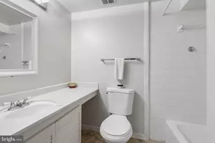 4054 41st St, McLean, VA 22101 - Photo 42