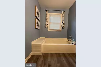 7684 Green Garland Drive, Springfield, VA 22153 - Photo 30