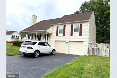 7684 Green Garland Drive, Springfield, VA 22153 - Photo 2