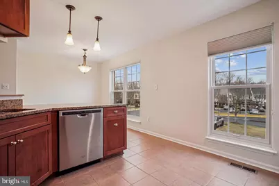 6405 Castlefin Way, Alexandria, VA 22315 - Photo 6