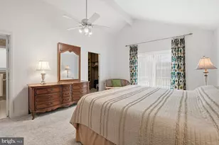 5948 Hall St, Springfield, VA 22152 - Photo 30