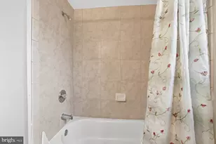 5948 Hall St, Springfield, VA 22152 - Photo 28