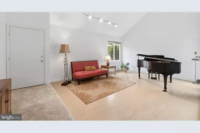 5948 Hall Street, Springfield, VA 22152 - Photo 6