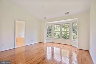 1614 Leeds Castle Dr, Vienna, VA 22182 - Photo 20