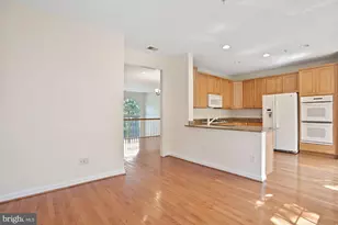 1614 Leeds Castle Dr, Vienna, VA 22182 - Photo 26