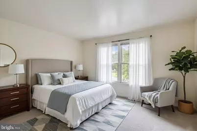 9715 Middleton Ridge Road, Vienna, VA 22182 - Photo 16