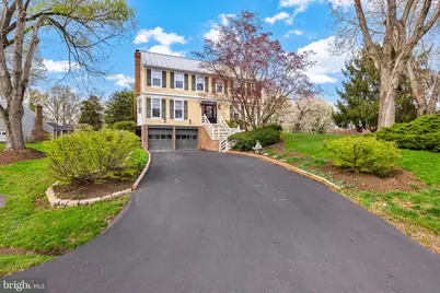 9849 South Park Circle, Fairfax Station, VA 22039 - Photo 4