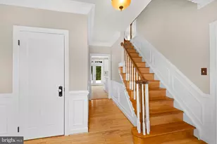 9849 S Park Cir, Fairfax Station, VA 22039 - Photo 2