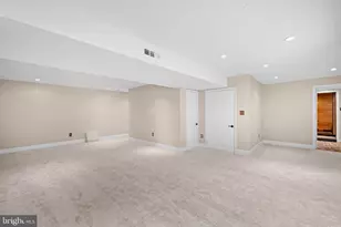 9849 S Park Cir, Fairfax Station, VA 22039 - Photo 40