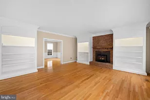 9849 S Park Cir, Fairfax Station, VA 22039 - Photo 12