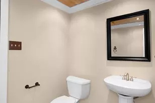 9849 S Park Cir, Fairfax Station, VA 22039 - Photo 44