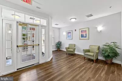 11565 Cavalier Landing Court #202, Fairfax, VA 22030 - Photo 2