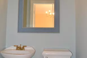 9443 Van Arsdale Dr, Vienna, VA 22181 - Photo 12