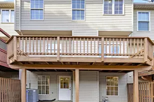 2035 Madrillon Springs Ct, Vienna, VA 22182 - Photo 34