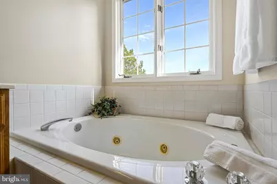 2035 Madrillon Springs Court, Vienna, VA 22182 - Photo 18