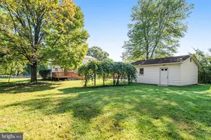 8230 Gregory Dr, Alexandria, VA 22309 - Photo 42