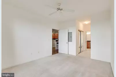 12000 Market Street #370, Reston, VA 20190 - Photo 22