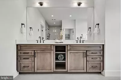 900 Carole Court SE, Vienna, VA 22180 - Photo 16