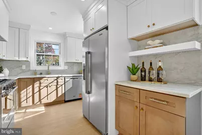 8915 Sylvania Street, Lorton, VA 22079 - Photo 10