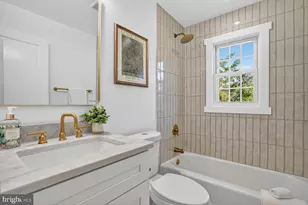 8915 Sylvania St, Lorton, VA 22079 - Photo 14