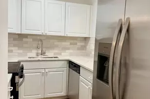 9618 Inverary Ct, Lorton, VA 22079 - Photo 8