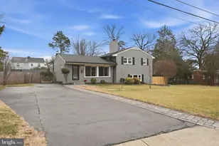 6803 Derrell Ct, Alexandria, VA 22307 - Photo 38