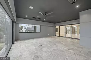 6910 Bright Ave, McLean, VA 22101 - Photo 100