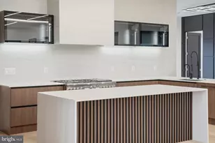 6910 Bright Ave, McLean, VA 22101 - Photo 6