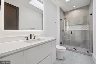 6910 Bright Ave, McLean, VA 22101 - Photo 62