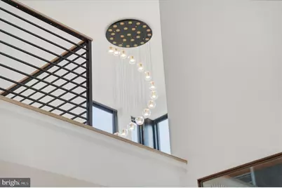 6910 Bright Avenue, McLean, VA 22101 - Photo 4