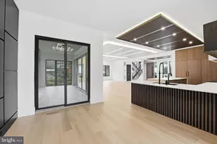 6910 Bright Ave, McLean, VA 22101 - Photo 46