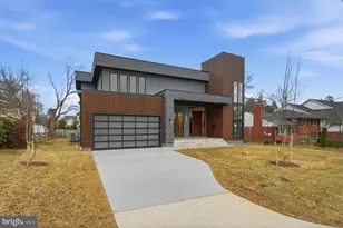 6910 Bright Ave, McLean, VA 22101 - Photo 94