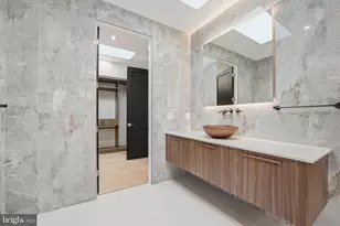 6910 Bright Ave, McLean, VA 22101 - Photo 76