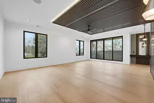 6910 Bright Ave, McLean, VA 22101 - Photo 66