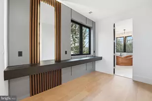 6910 Bright Ave, McLean, VA 22101 - Photo 70