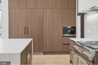 6910 Bright Avenue, McLean, VA 22101 - Photo 10